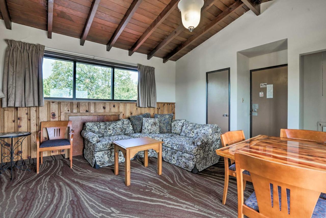 Burkesville Apt With Deck, Views And Pool Access! المظهر الخارجي الصورة