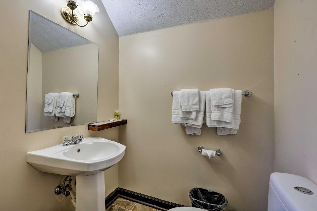 Burkesville Apt With Deck, Views And Pool Access! المظهر الخارجي الصورة