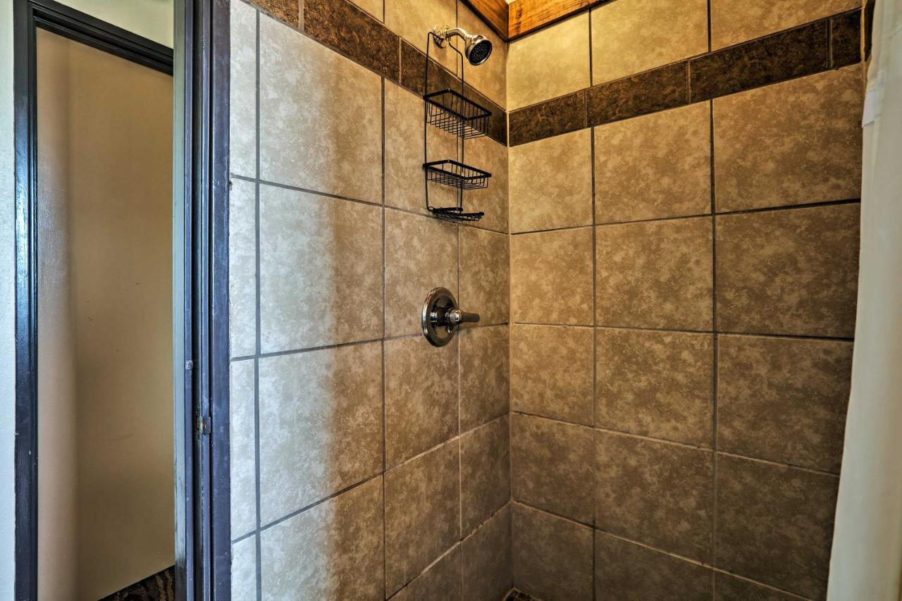 Burkesville Apt With Deck, Views And Pool Access! المظهر الخارجي الصورة