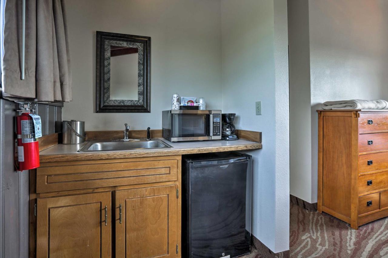 Burkesville Apt With Deck, Views And Pool Access! المظهر الخارجي الصورة